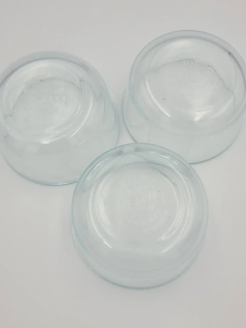 Pyrex bowls are